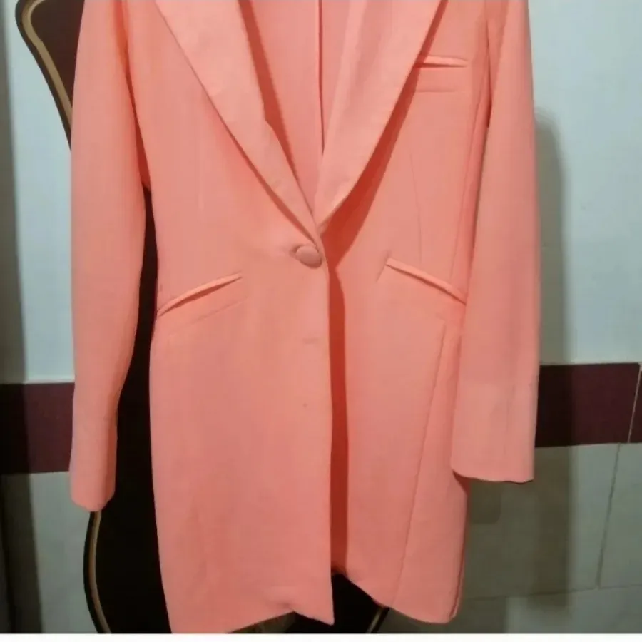 کت گرم بالا