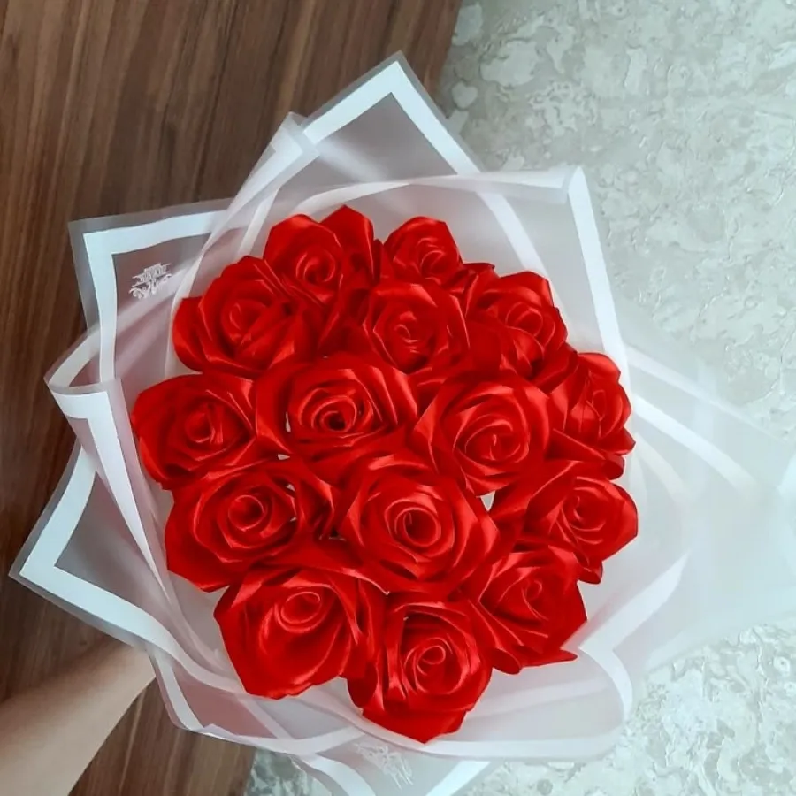 گل های روبانی