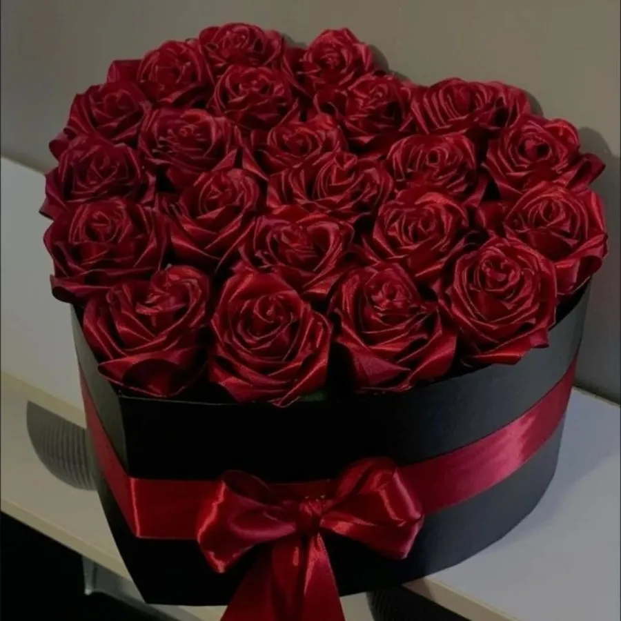 گل های روبانی