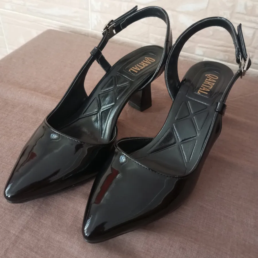 کفش پاشنه بلند مجلسی