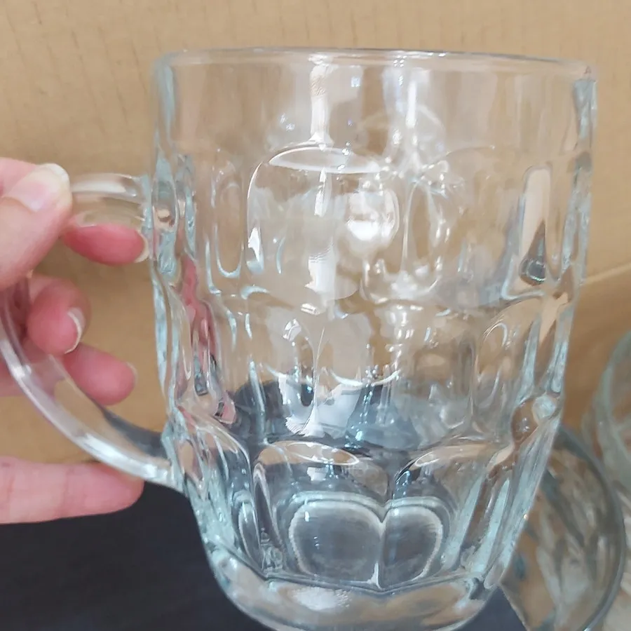 لیوان اسموتی و شیک