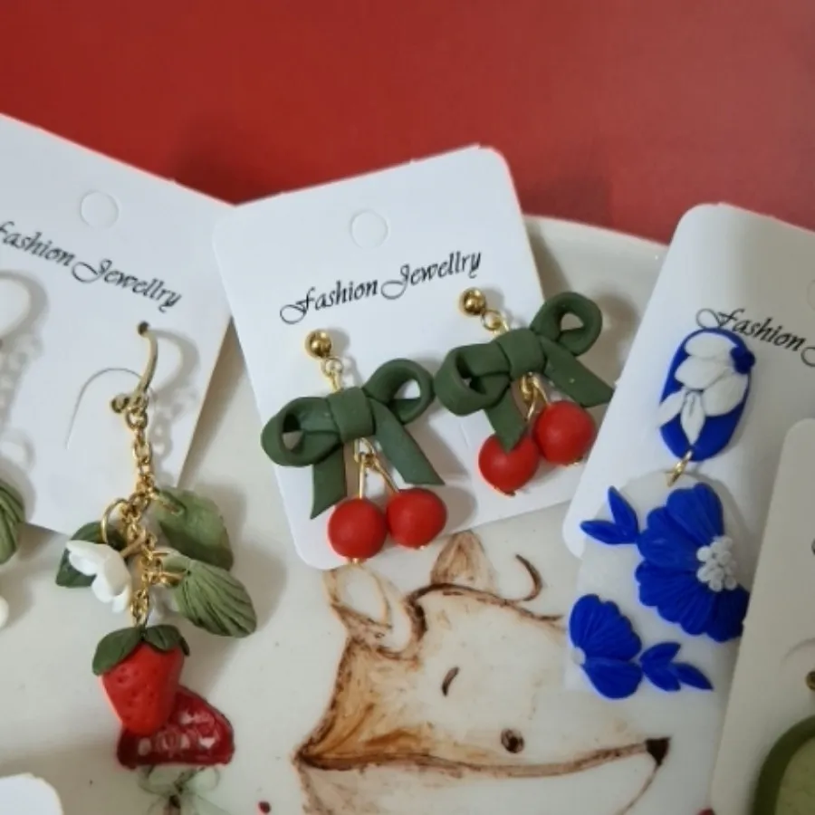 گوشواره گیلاسی