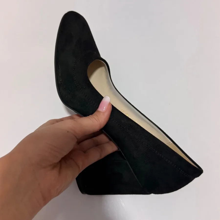 کفش پاشنه دار