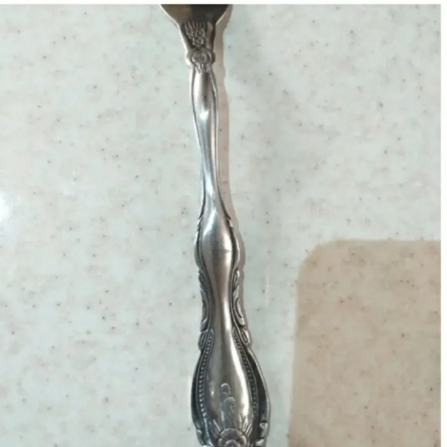 چنگال استیل قدیمی