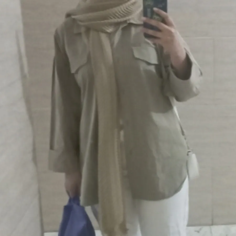 مانتو لینن