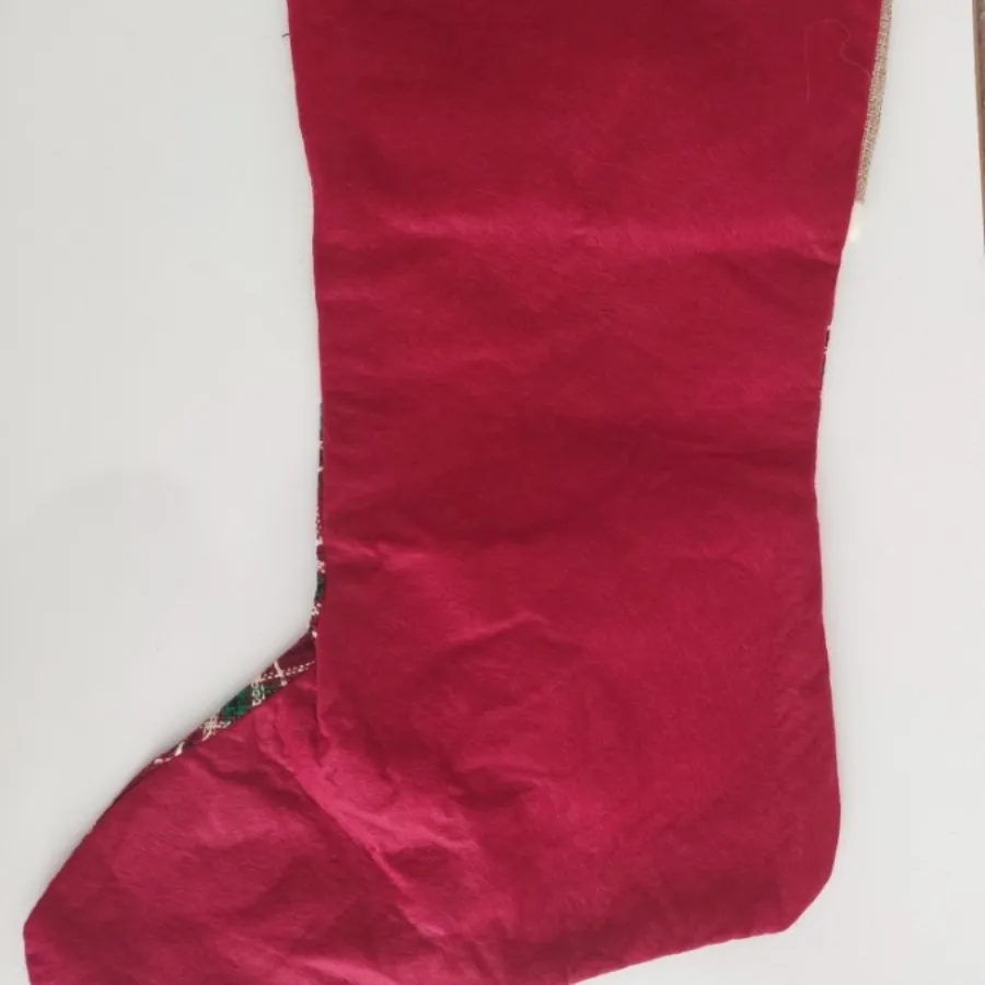 جای کادو یا اویز