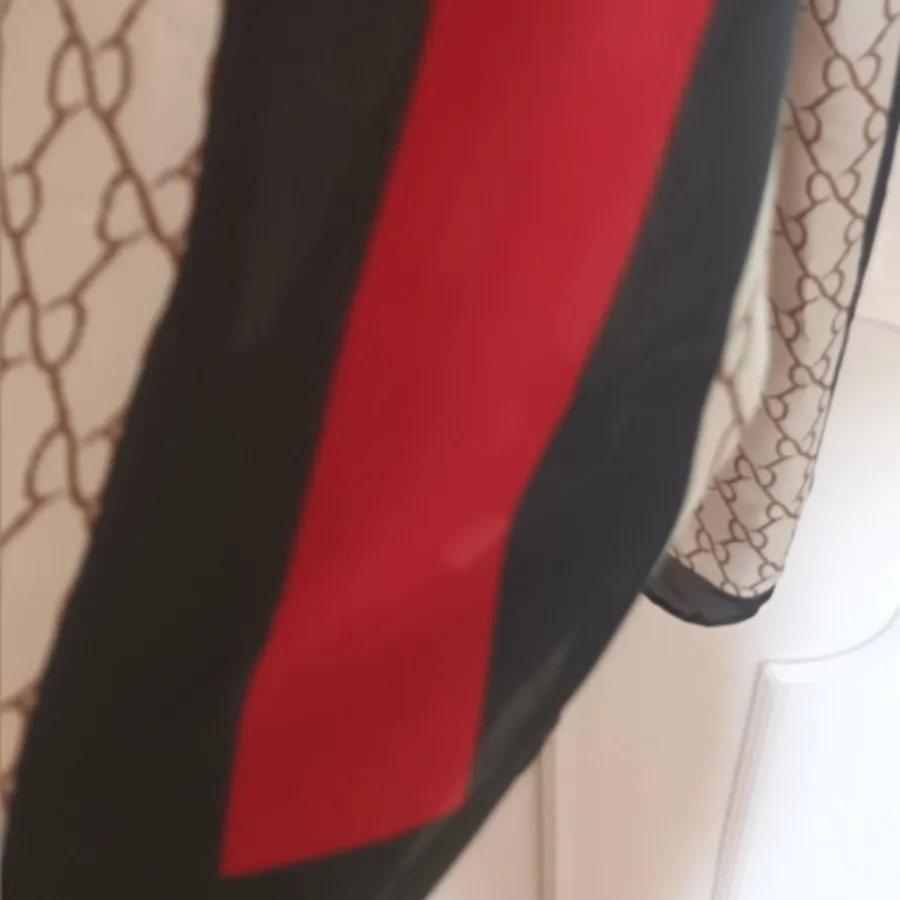 شال ابریشمی