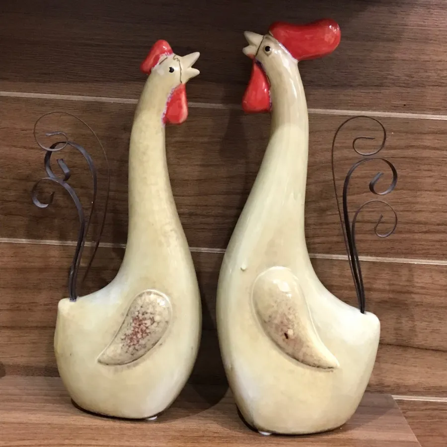 مجسمه مرغ و خروس