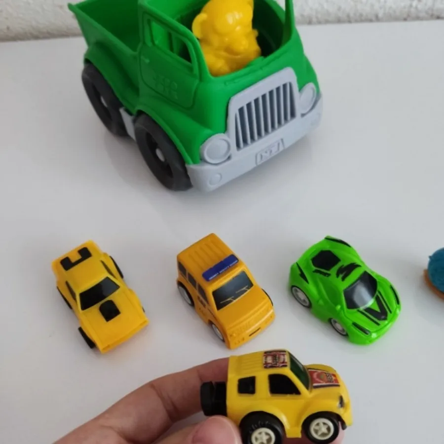 ماشین اسباب بازی