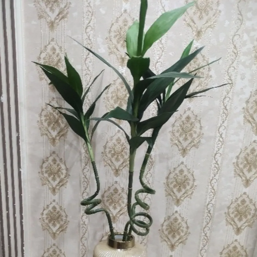 گل مصنوعی بامبو