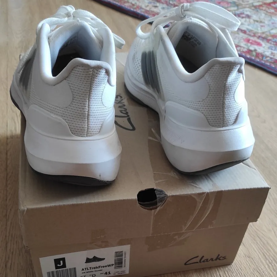 کتونی اصل Clarks مدل