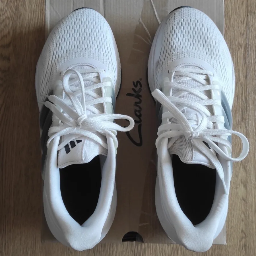 کتونی اصل Clarks مدل