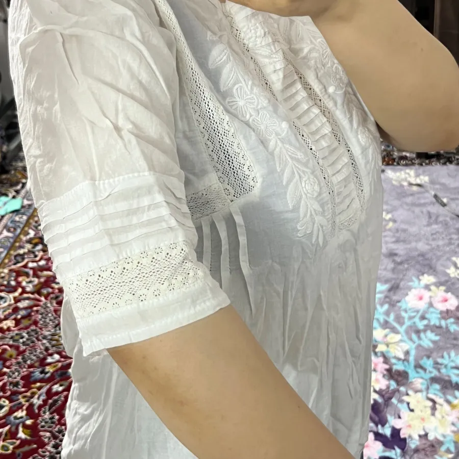 شومیز سفید