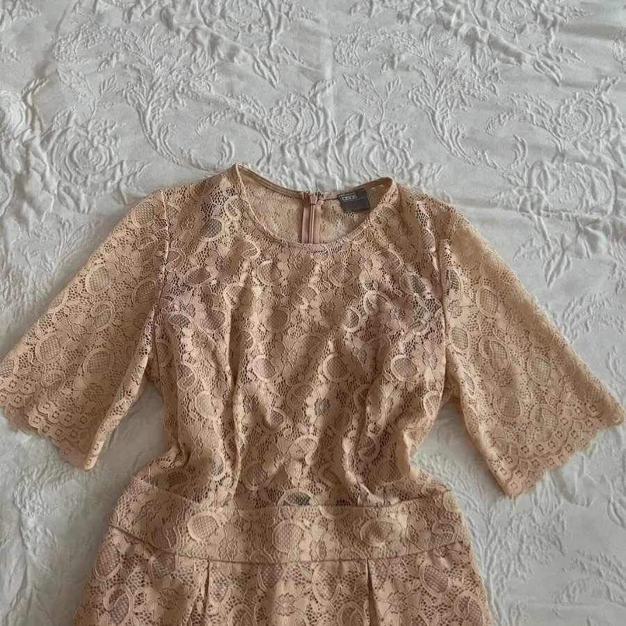 پیراهن گیپور asos