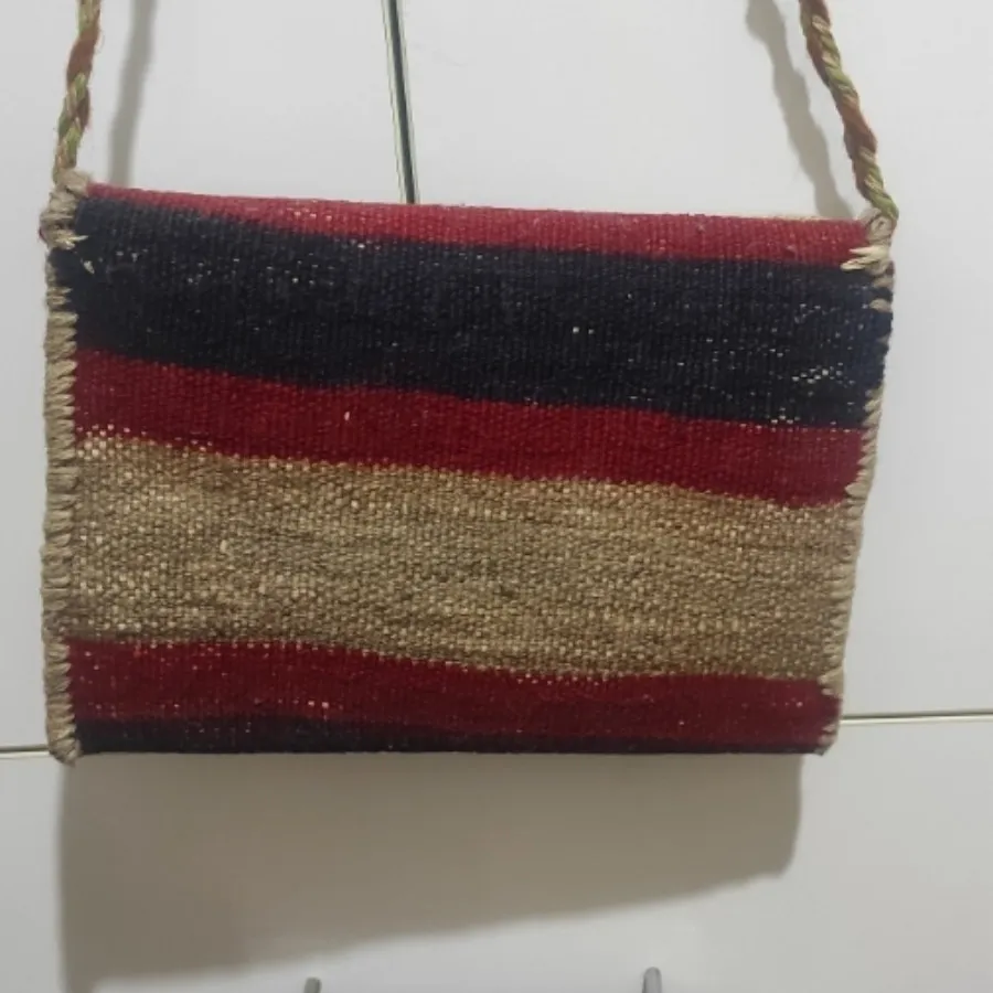 کیف دست‌باف