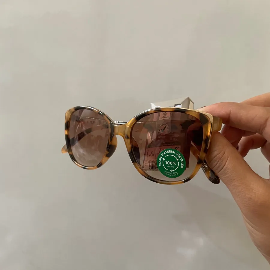 عینک برنداکسسوری المان