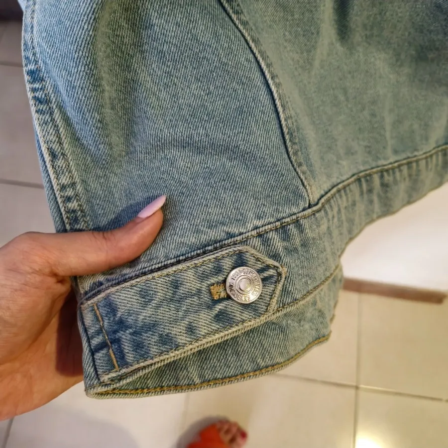 کت جین منگو اسپانیا اصل