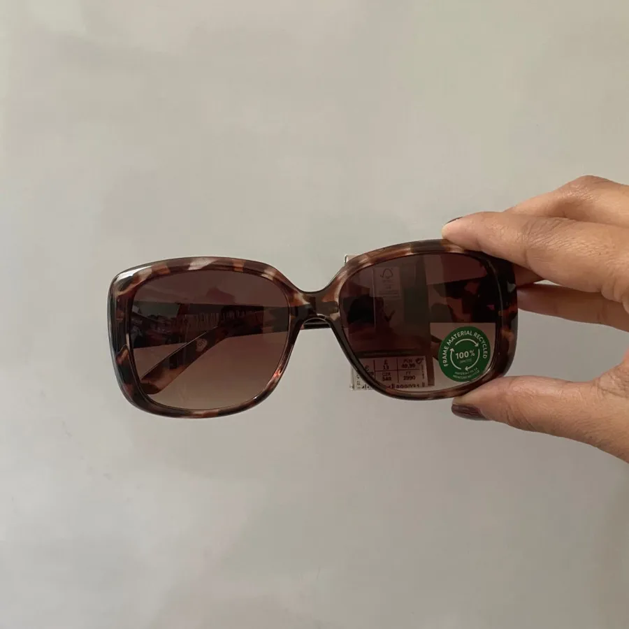 عینک برنداکسسوری المان