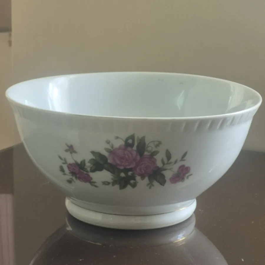 کاسه آبگوشت خوری