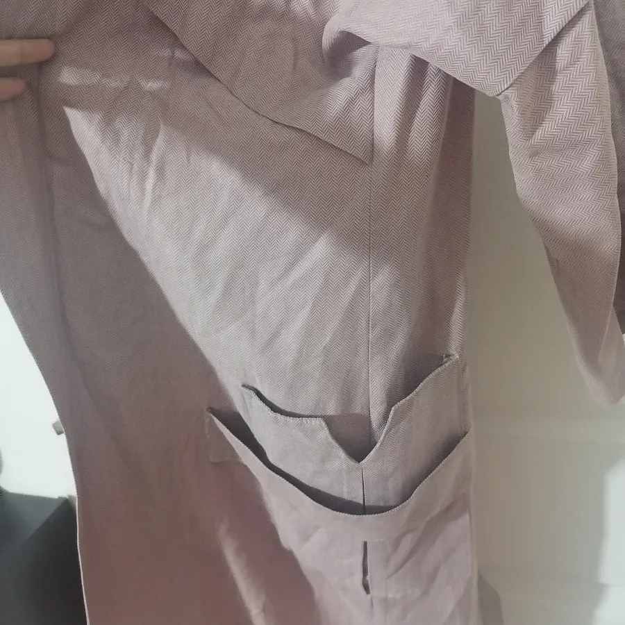 مانتو بارونی صورتی طرحدار