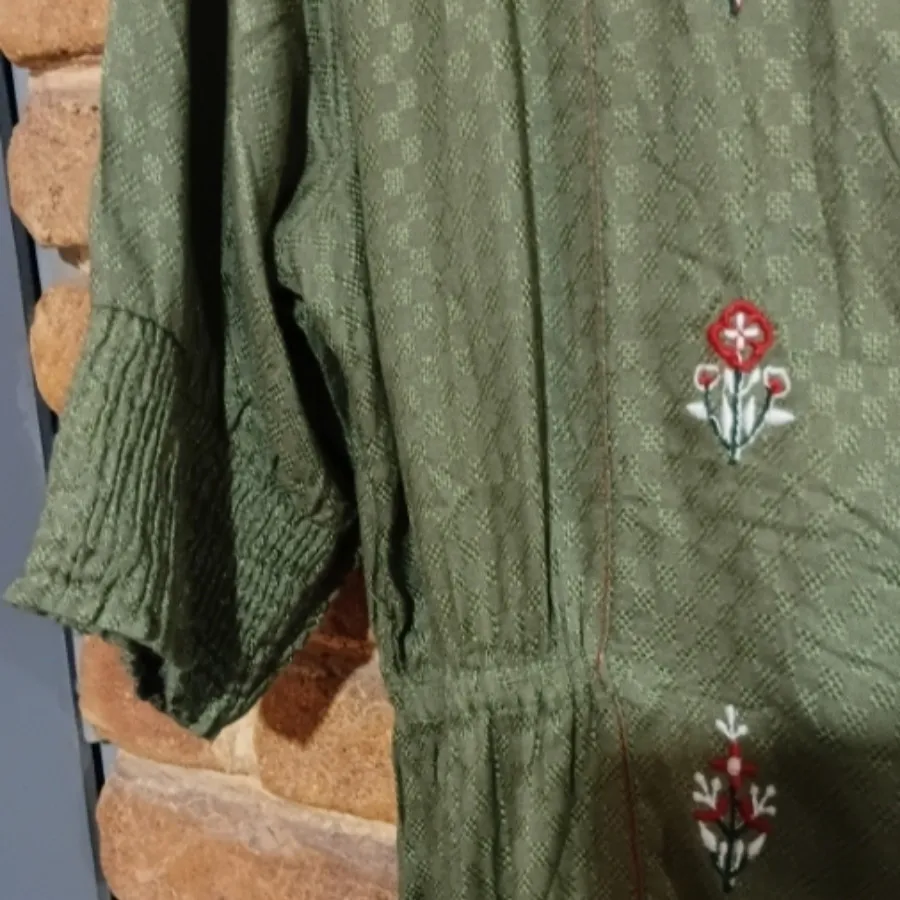 پیراهن تابستانی خنک