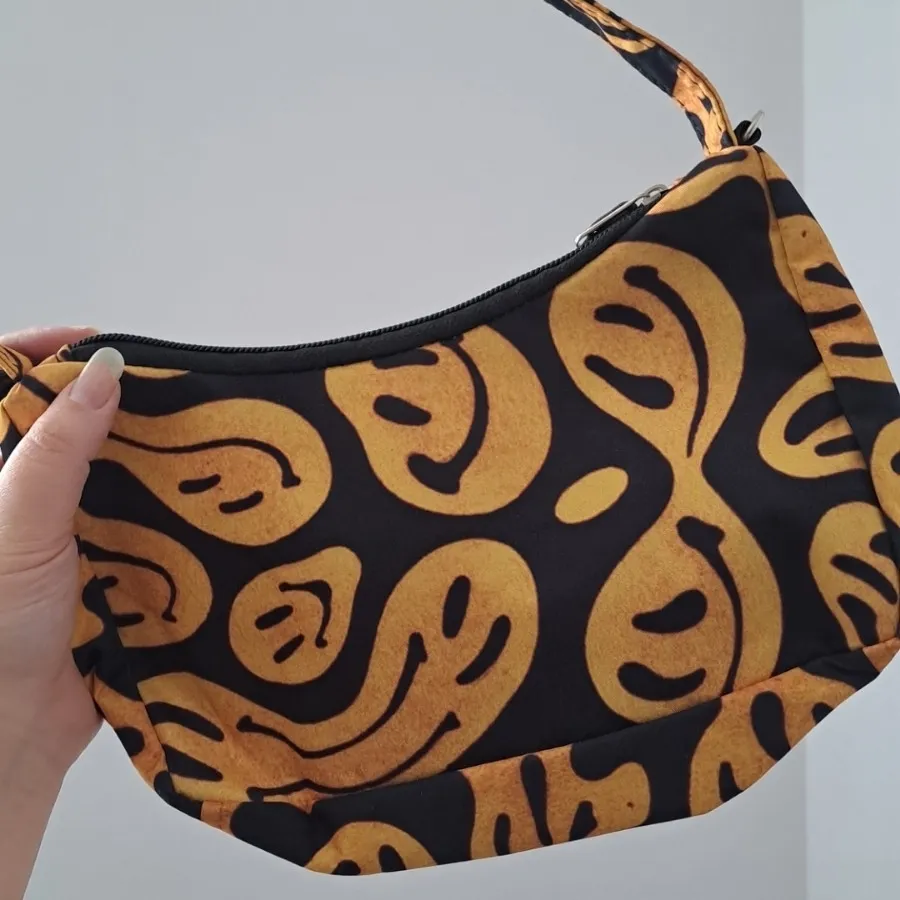 کیف خاص ایموجی