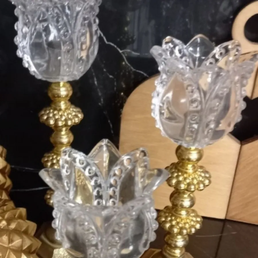 دکوری و مجسمه و جاشمعی