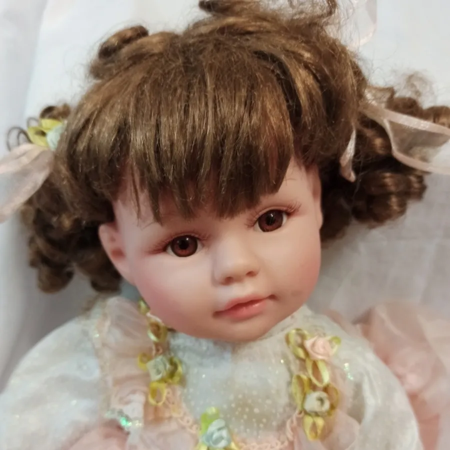 عروسک دختر