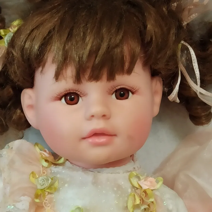 عروسک دختر