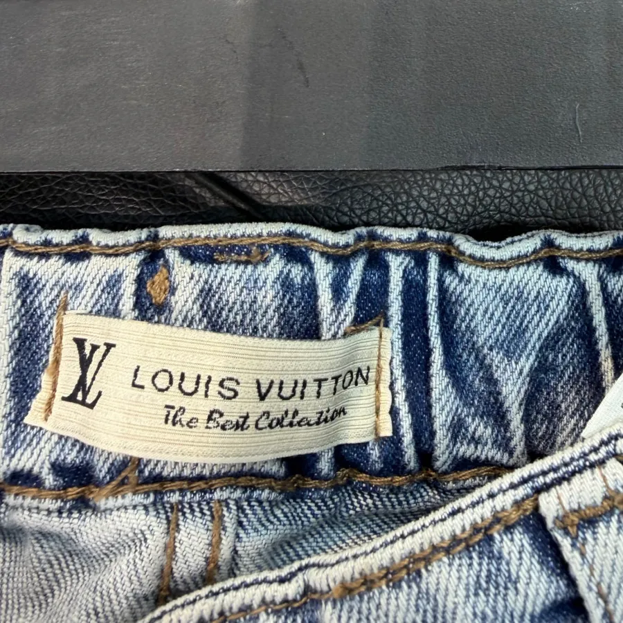 شلوار جین Louis Vuitton
