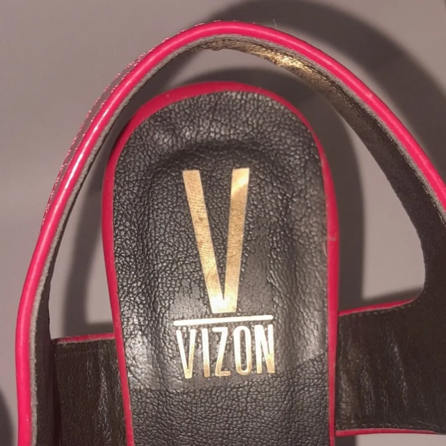 کفش vizon