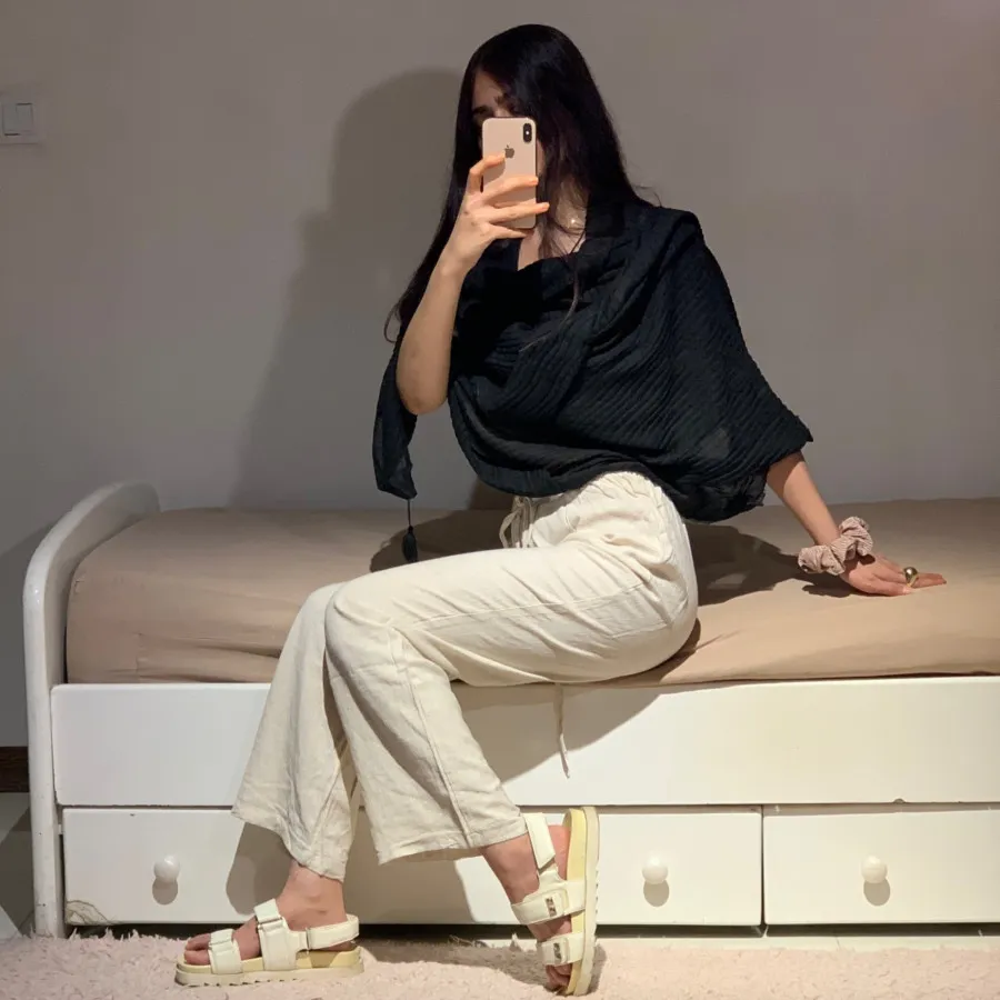 شلوار کرم خارجی