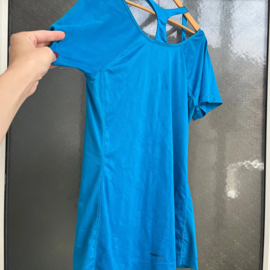 تیشرت adidas