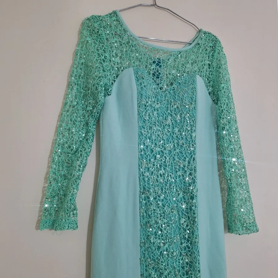 پیراهن زنانه