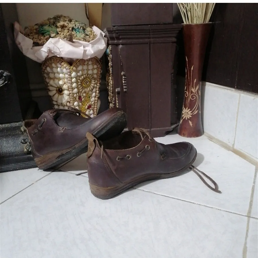 کفش کلارکز اصل