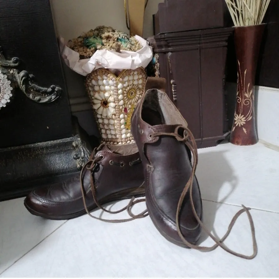کفش کلارکز اصل