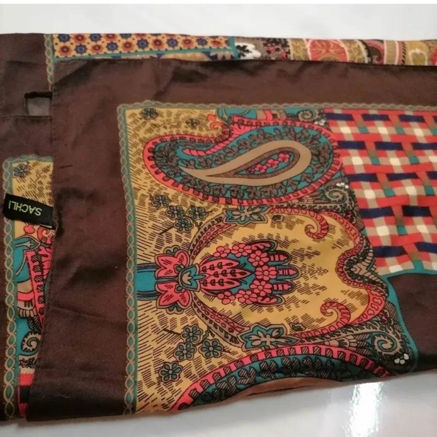 روسری ساتن