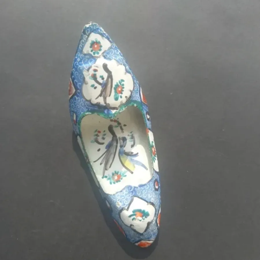 کفش مسی میناکاری قدیمی