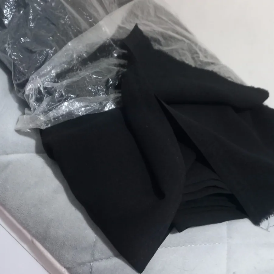 پارچه چادرمشکی کرپ ناز