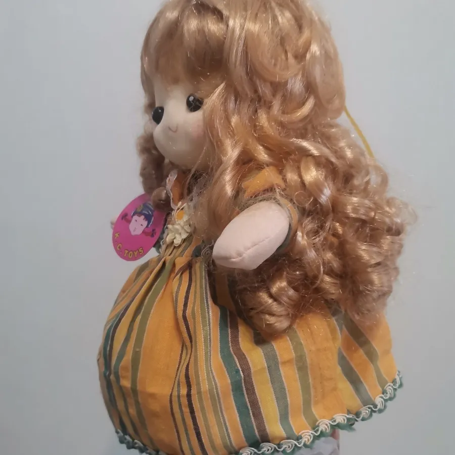 عروسک اوازخوان حرکت کن