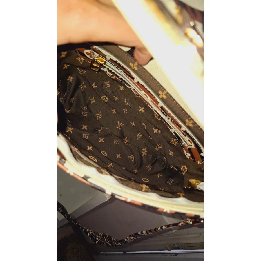 کیف رو دوشی زنانه