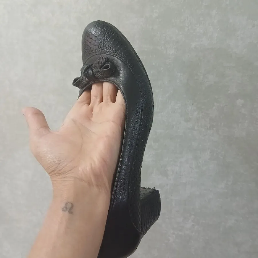 کفش مشکی پاشنه کوتاه