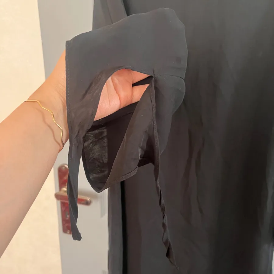 تونیک مشکی