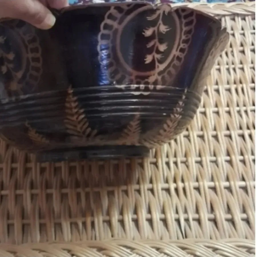کاسه چوبی قدیمی