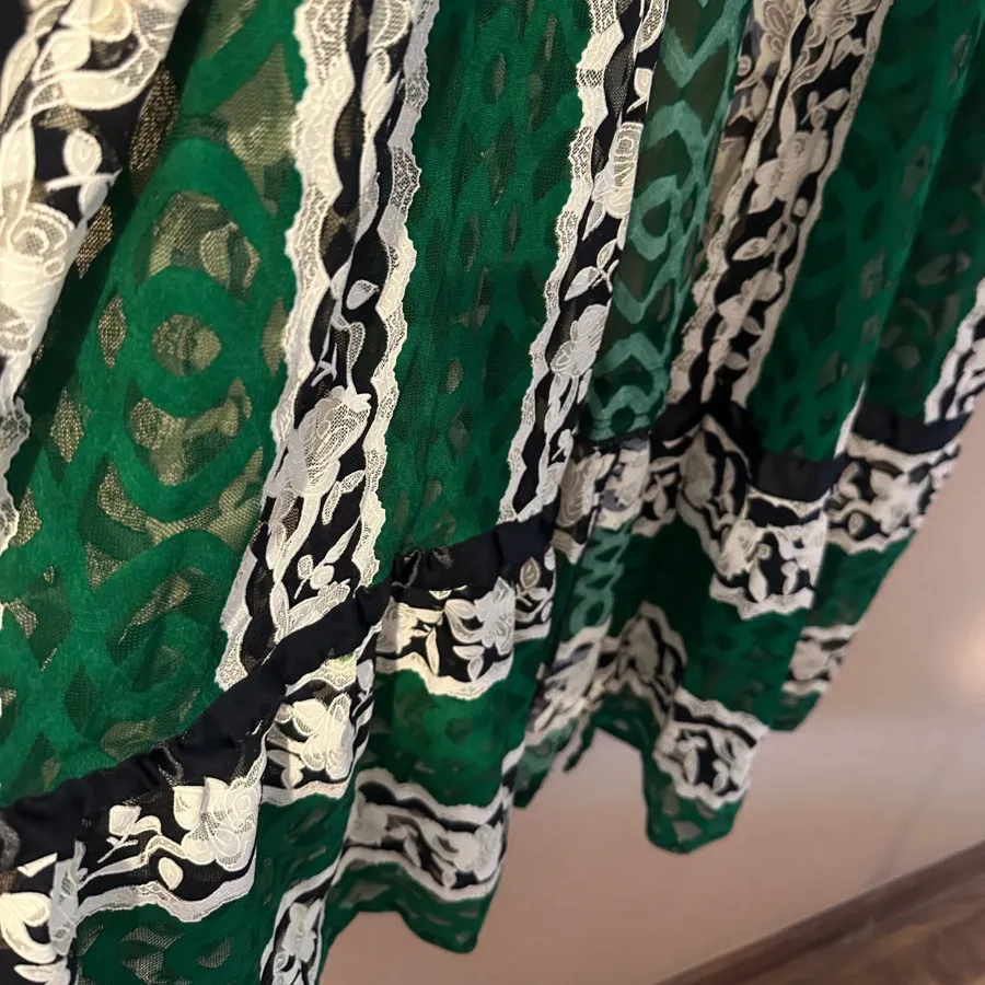 مانتو مزونی