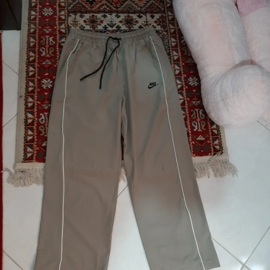 شلوار نایکی