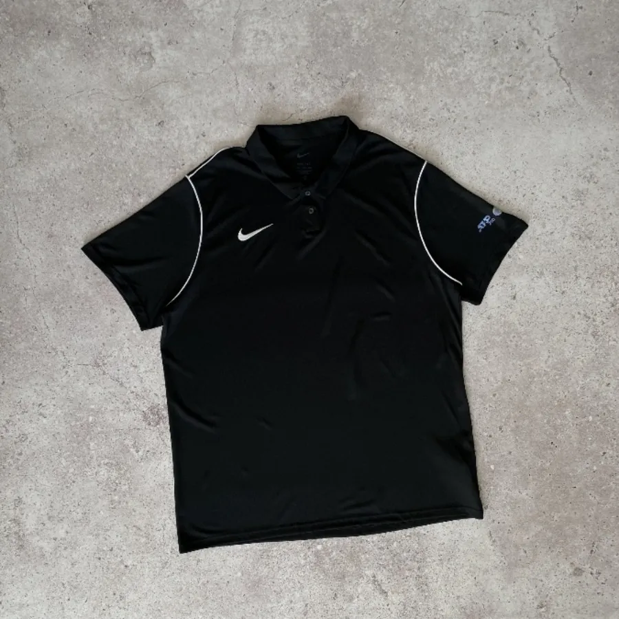 پولوشرت ورزشی nike