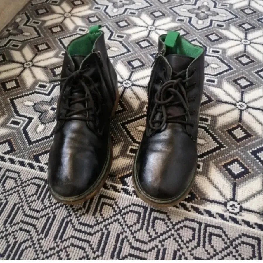 نیم بوت چرم