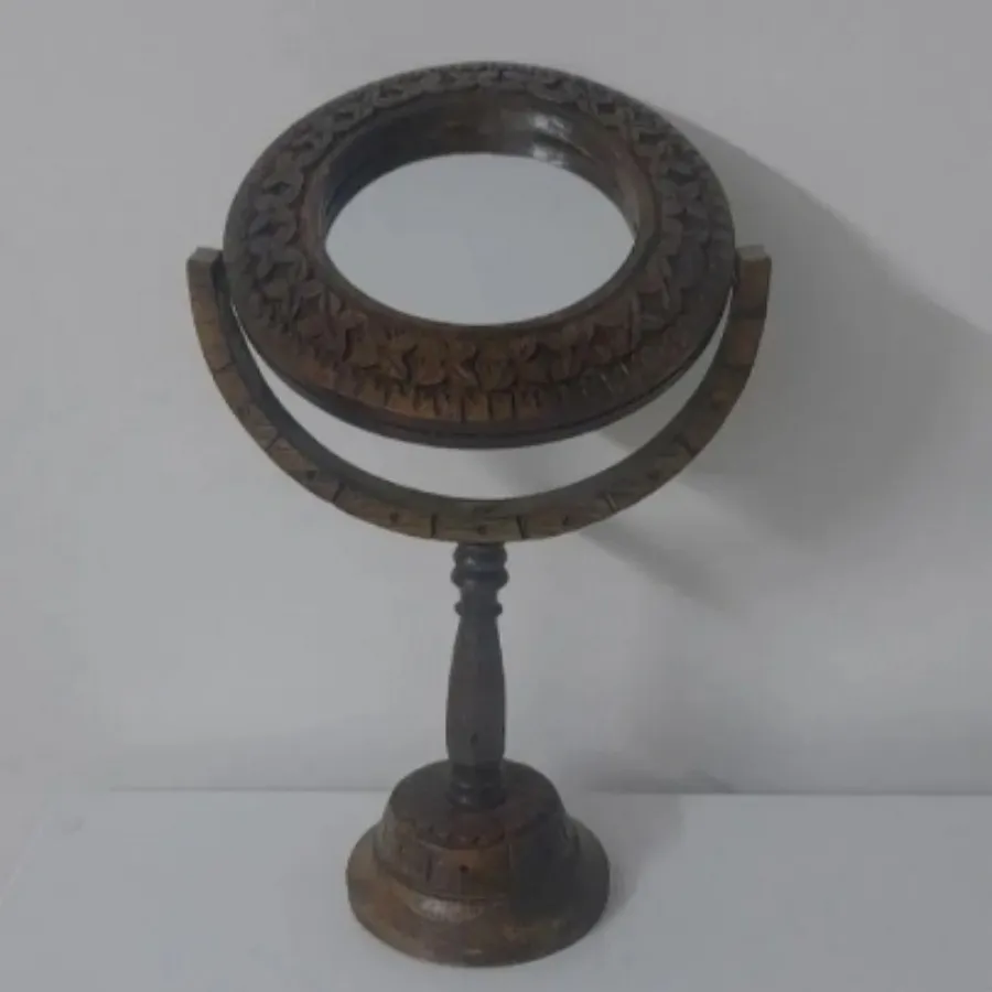 آینه آرایشی