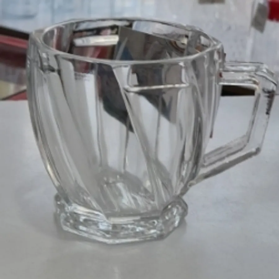 سرویس پذیرای کریستال
